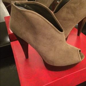 Carlos Santana suede peep toe Bootie