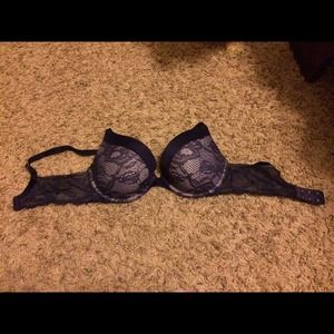 VS bra 34D
