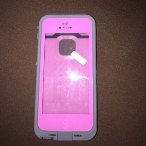 Lifeproof case for iPhone 5