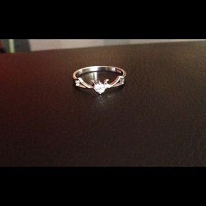 Sterling silver ring stamped 925