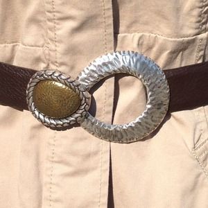Chico's Adjustable Brown Leather Belt.
