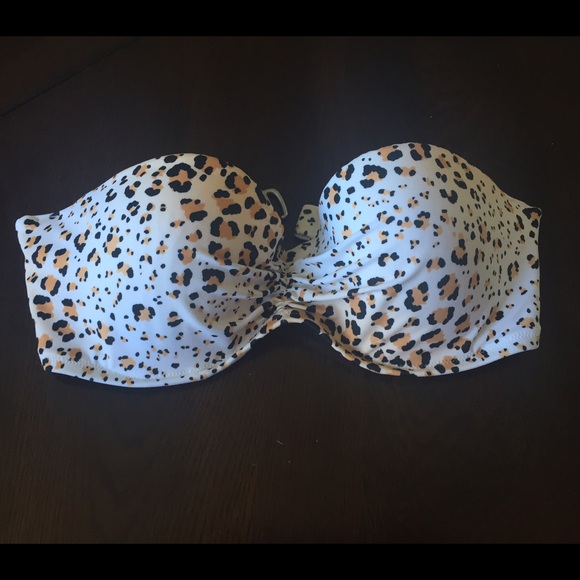 VS, 32D, Animal Print, used