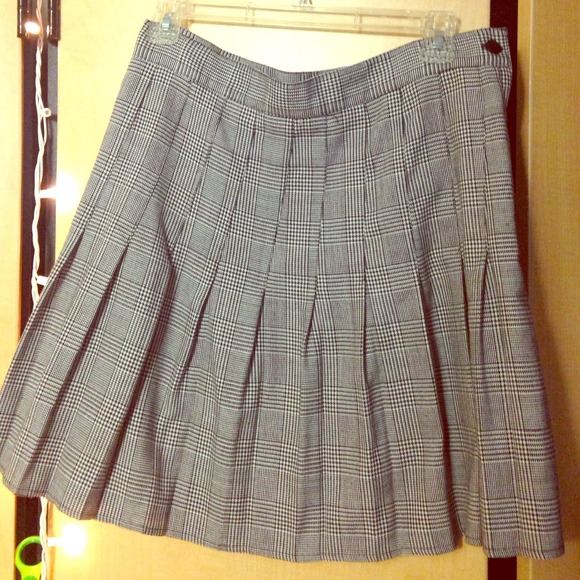 Tennis skirt American Apparel look alike
