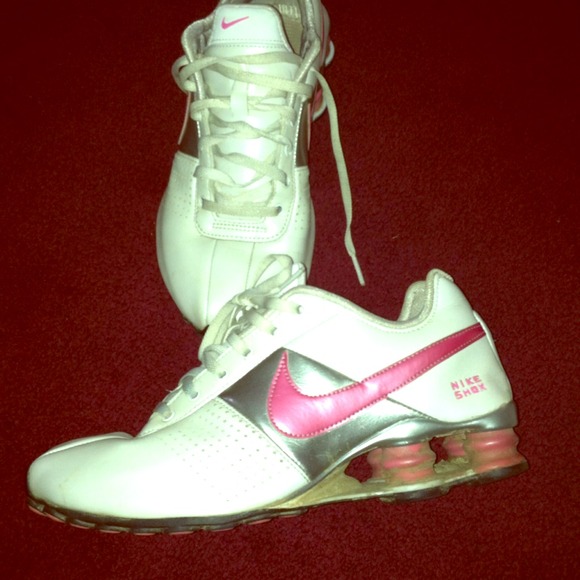 Nike shox pink silver and white