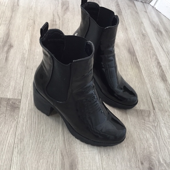 Sold Asos glossy black boots - Picture 2 of 4