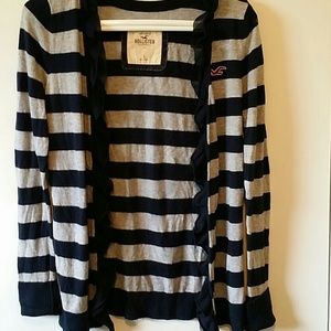 Hollister sweater
