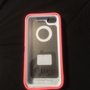 iPhone 5C otter box