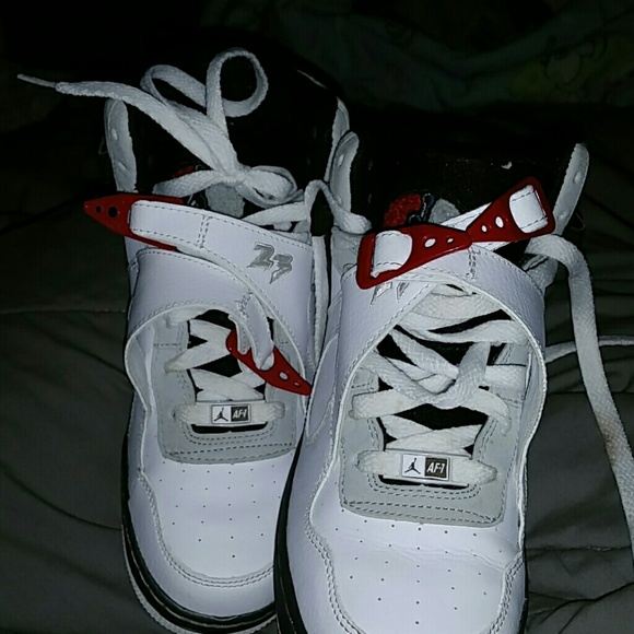 Contact first. willing to accept trades or offers - Picture 2 of 2