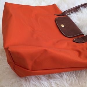 Authentic Longchamp Le Pliage Medium Shoulder Tote