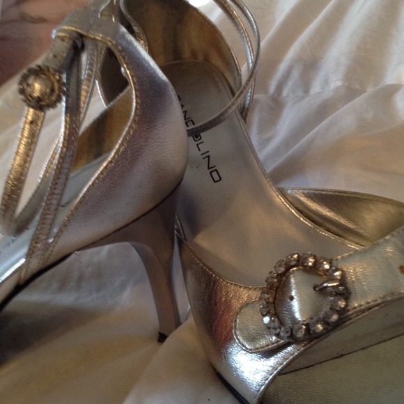 Silver ankle wrap 3 inch sandal pumps - Picture 3 of 3