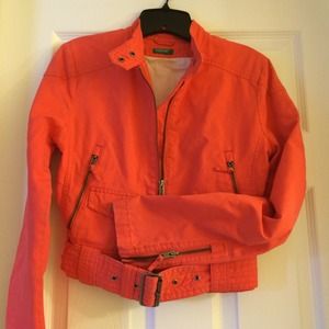 Short spring jacket: European, 2-sided zipper