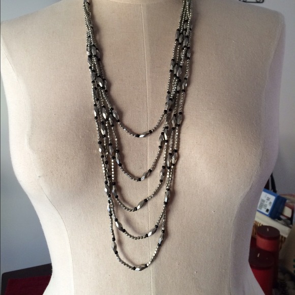 Pretty layered necklace