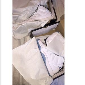 Air Jordan Legend Blue 11s size 5y