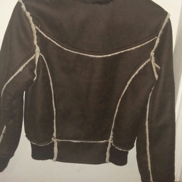 Warm winter bomber style coat - Picture 2 of 3