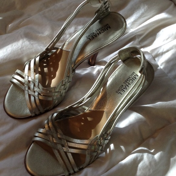 Downtown woven sling back by Michael - Picture 4 of 4