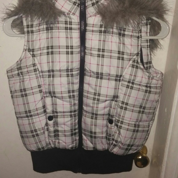 Warm winter vest - Picture 2 of 3