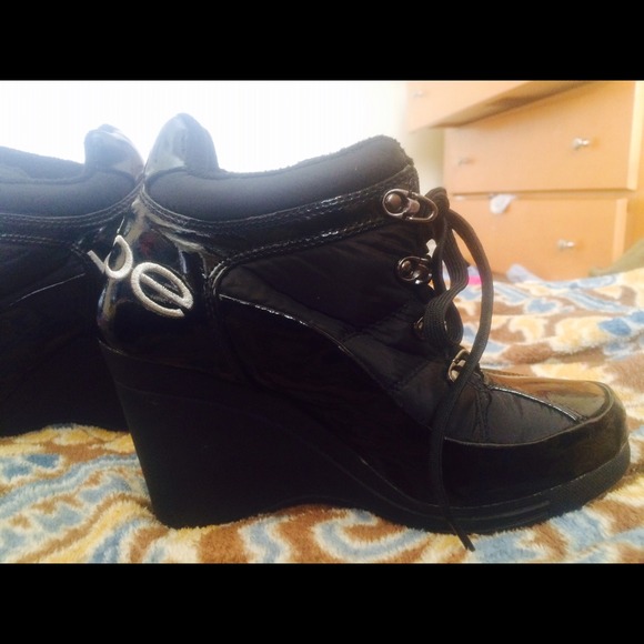 Bebe wedged sneaker