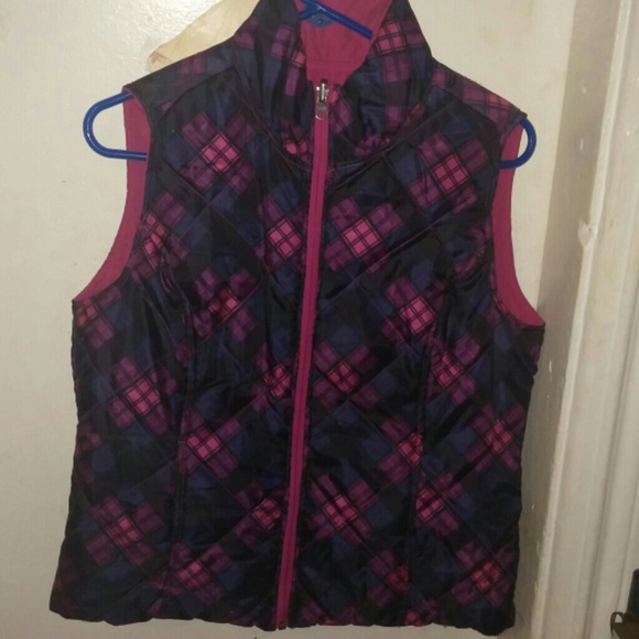 Reversible Vest - Picture 1 of 2