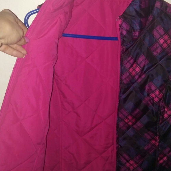 Reversible Vest - Picture 2 of 2