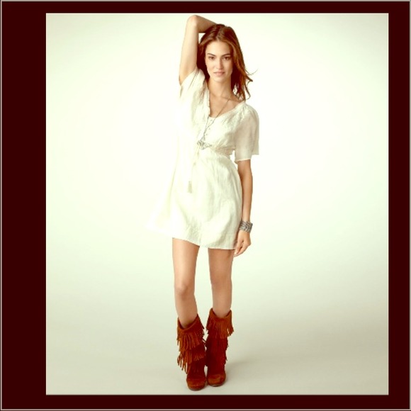 Brown Minnetonka 3- layer Boots