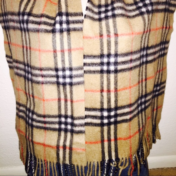 Authentic Burberry 100% Cashmere scarf