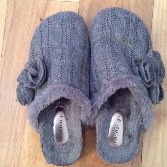 Grey to-fur lined rubber bottom steppers - Picture 1 of 3