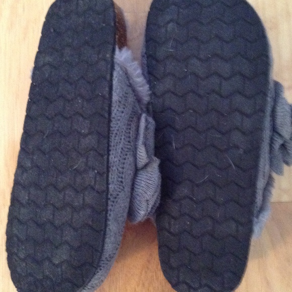 Grey to-fur lined rubber bottom steppers - Picture 3 of 3