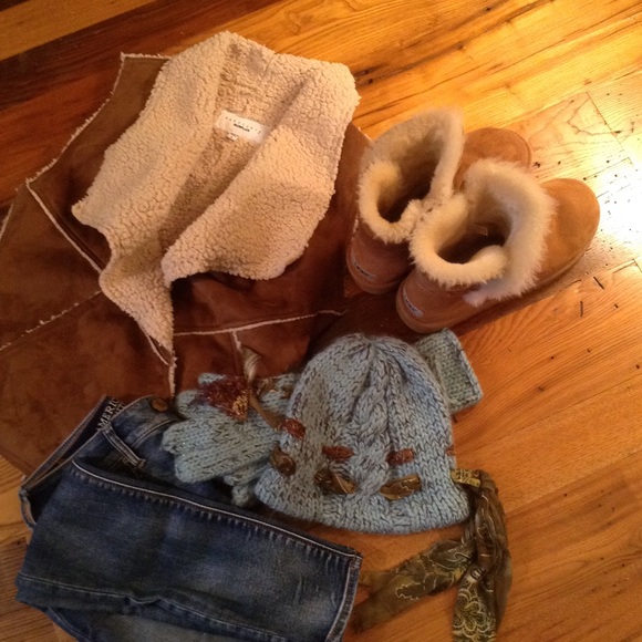Sanctuary Surplus Vest only(not mittens/cap)