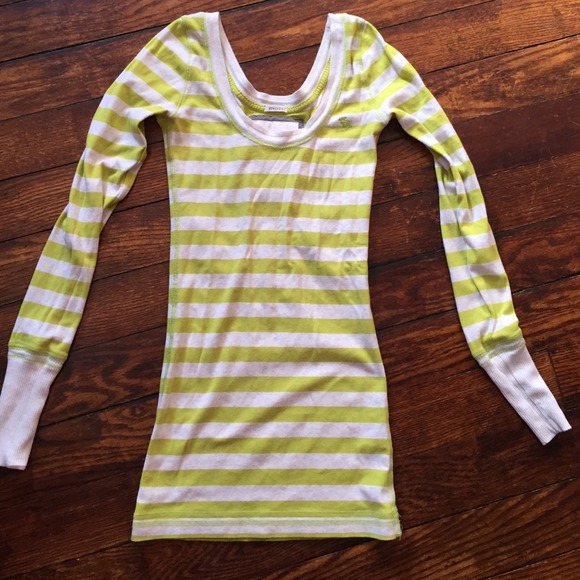 Long-sleeve shirt