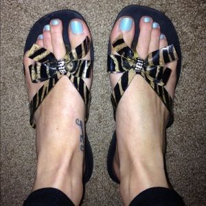 Guess zebra print sandals with bows