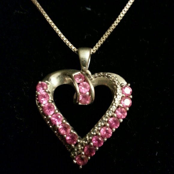 Nice pink stone!!! Heart pendant