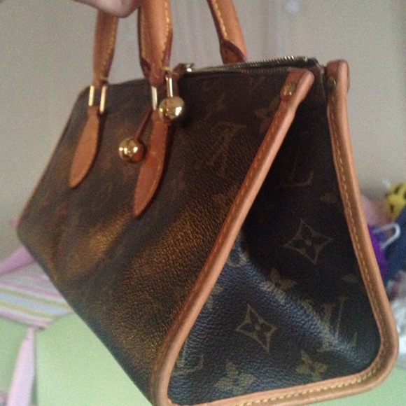 ❌SOLD❌✨✨Louis Vuitton Popincourt mono handbag💫💫 - Picture 4 of 4