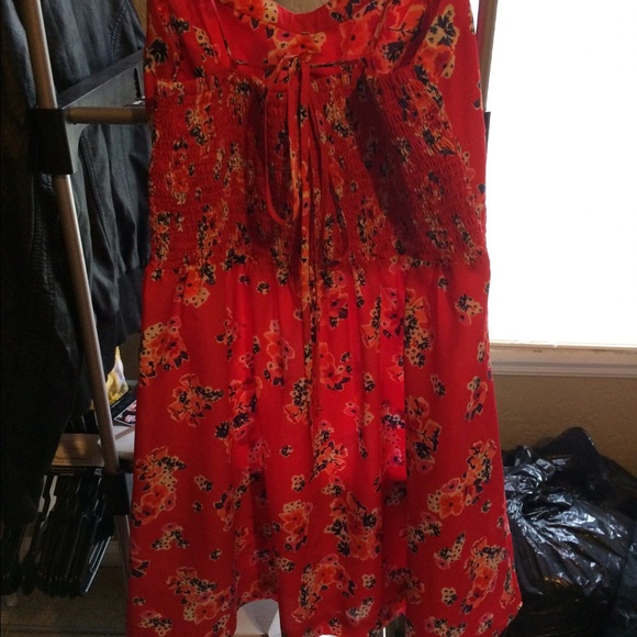 dress - Picture 2 of 2