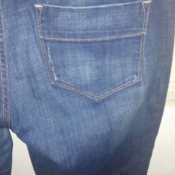 Jeans - Picture 2 of 4