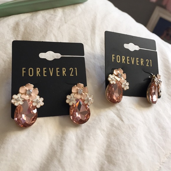 Forever 21 Accessories - BUNDLE DEAL