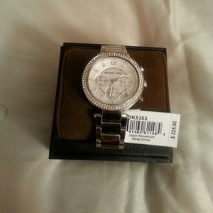 Michael Kors Rhinestone around the face watch