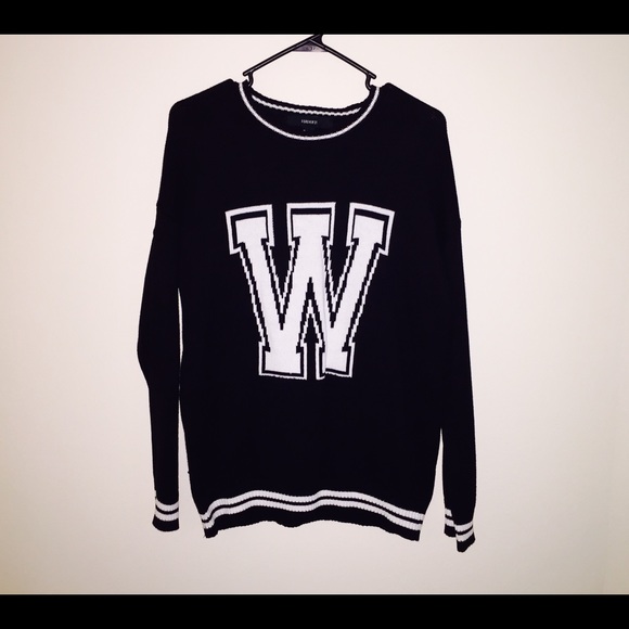 Forever 21 Sweaters - Sweater