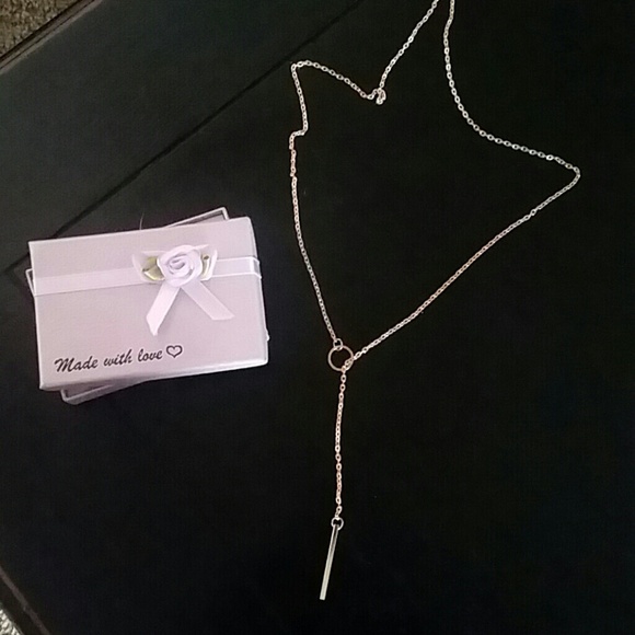 Brand New Silver Lariat necklace. Never wore. Circle bar - Picture 2 of 3