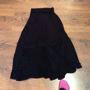 Black high low maxi skirt