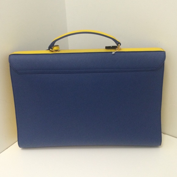 🎉Host Pick!🎉 NWT MCM "Eyes on the Horizon" Bag - Picture 2 of 3