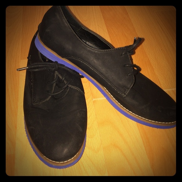 Matte black oxfords with blue lining