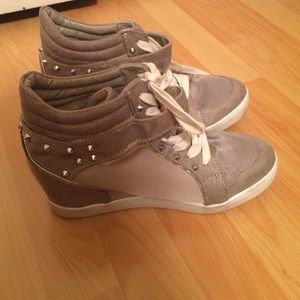 Guess sneaker wedges