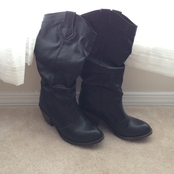 Black western style boots- size 5.5