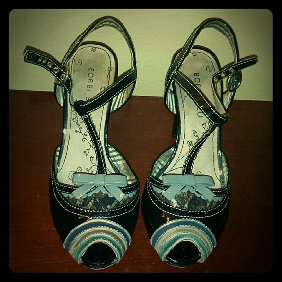 PRE-LOVED BOBBI BLU PUMPS