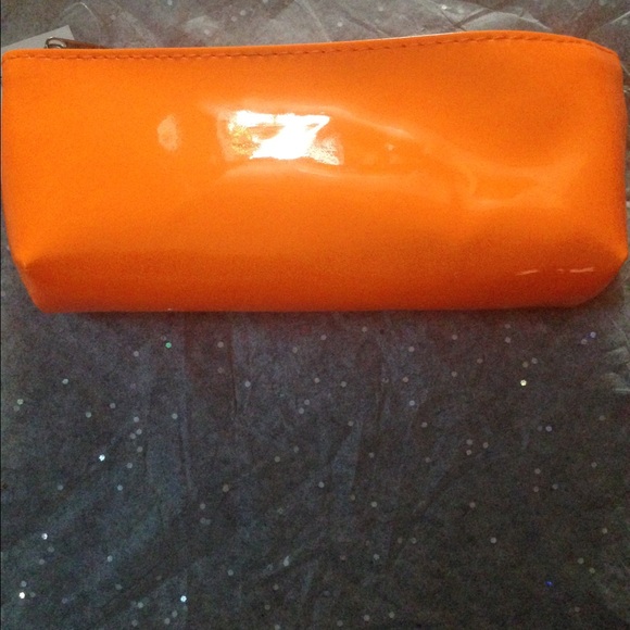 Bright Orange makeup bag😉🍊