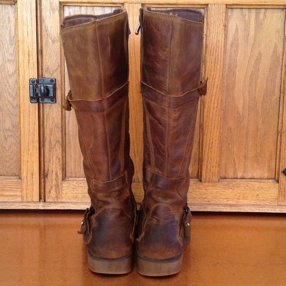 TEVA Leather Rustic Boots✨SOLD✨ - Picture 4 of 4