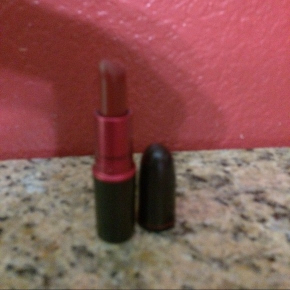 Mac Authentic!!!! - Picture 2 of 4