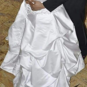 Wedding dress