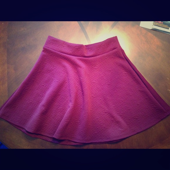 Forever 21 plum skater skirt