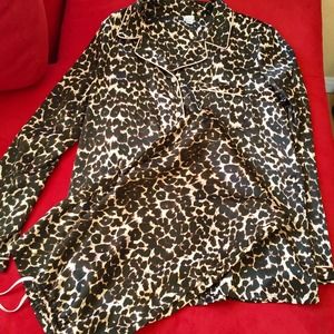 Luxury LEOPARD satin pajamas!🎀